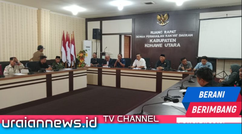 Jalan Rusak Tak Kunjung Diperbaiki, Warga Mandiodo Turun ke Jalan, Ancam Tutup IUP